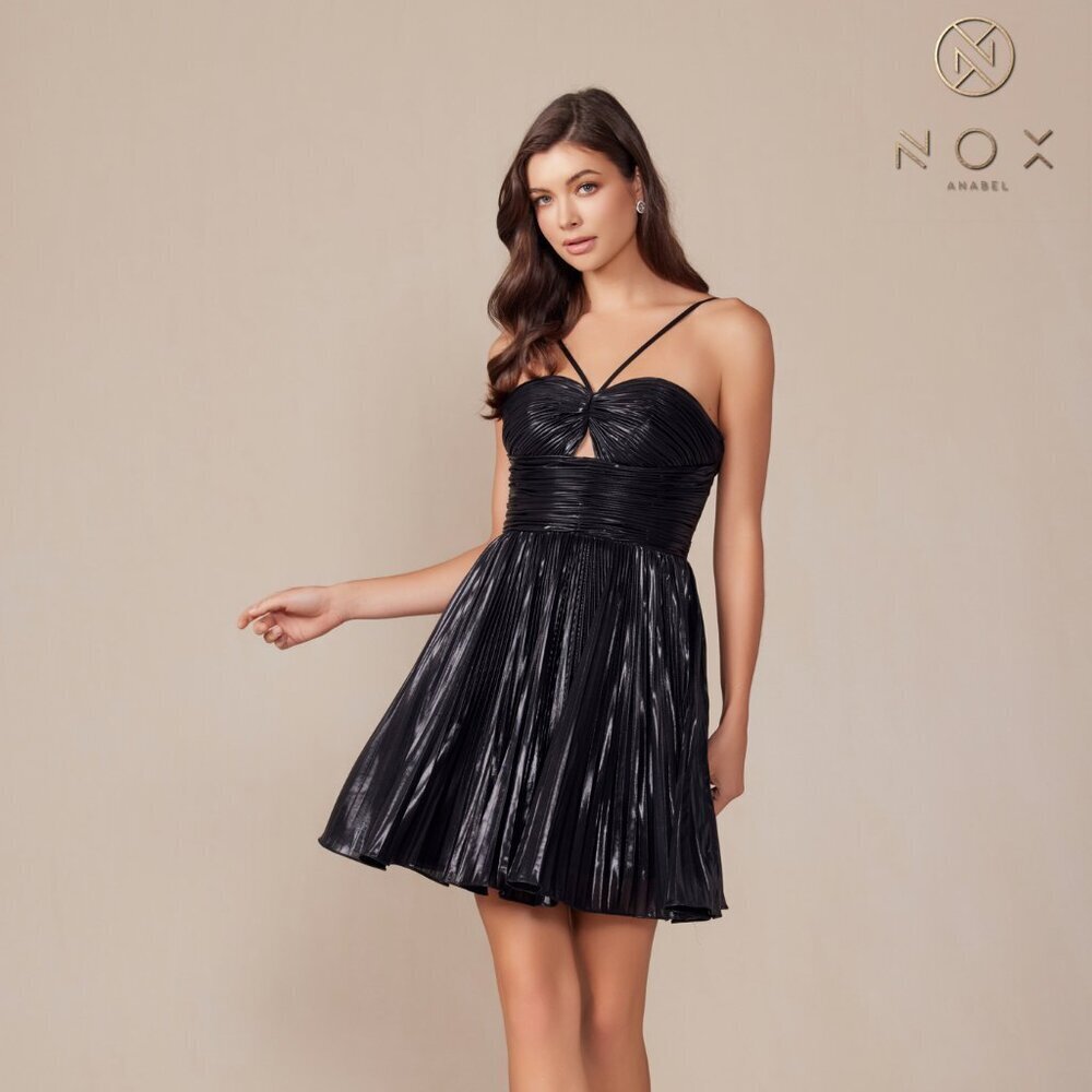 NEW SLEEVELESS A-LINE PLEATED DRESS W/ HALTER NECKLINE & FRONT KEYHOLE A825